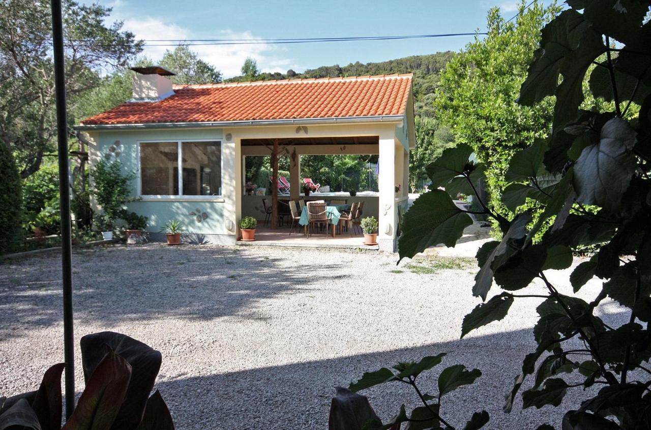 Family Friendly Apartments With A Swimming Pool Supetarska Draga - Donja, Rab - 2019 Exterior photo