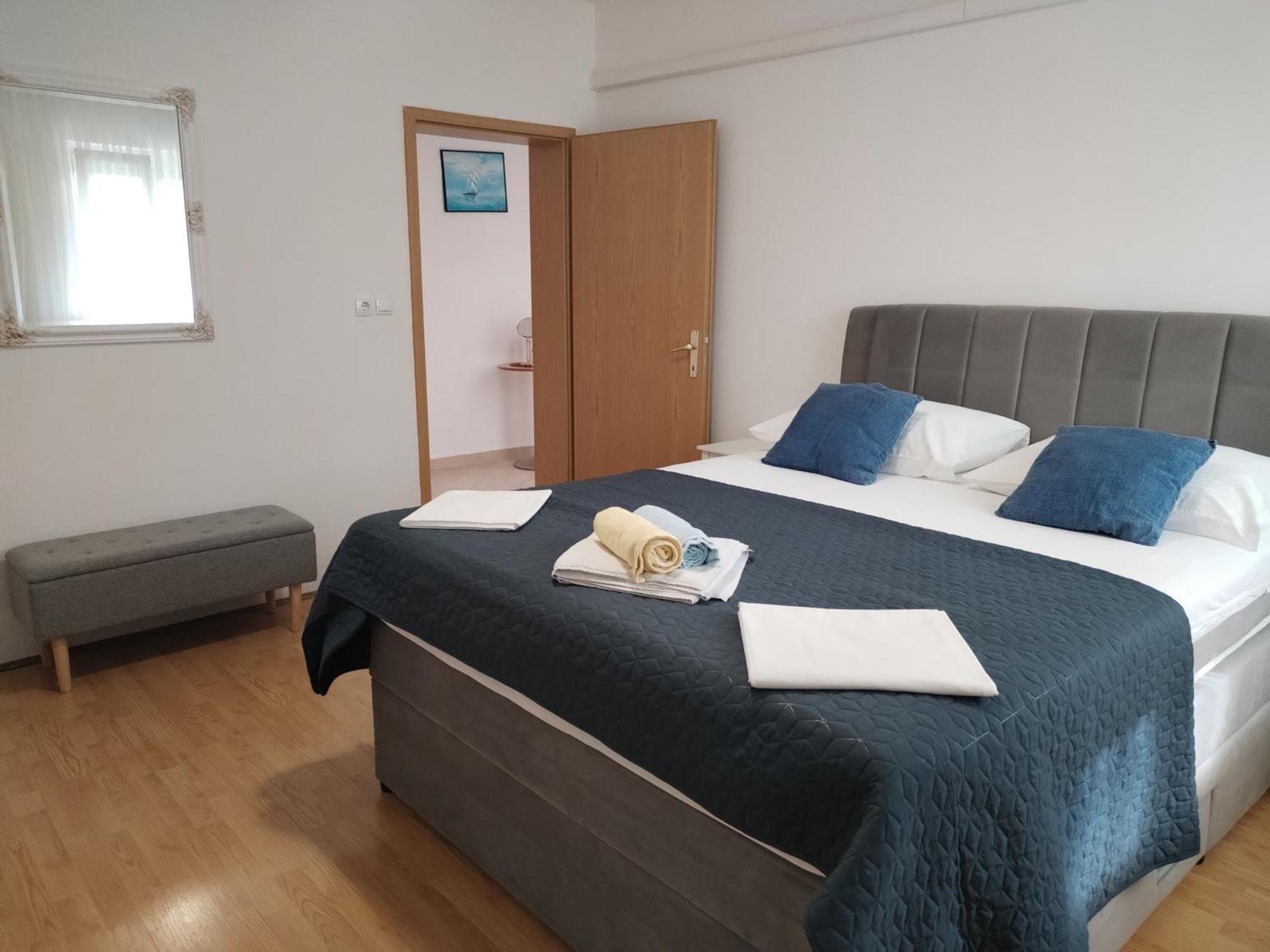 Family Friendly Apartments With A Swimming Pool Supetarska Draga - Donja, Rab - 2019 Exterior photo
